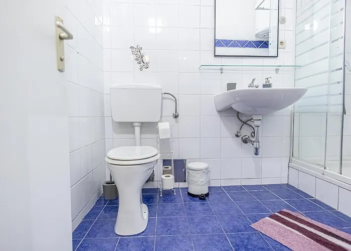 Apartment Comfy 1br In With Great Amenities *