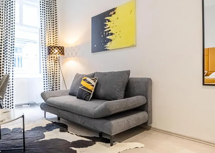 Comfy 1br In With Great Amenities *