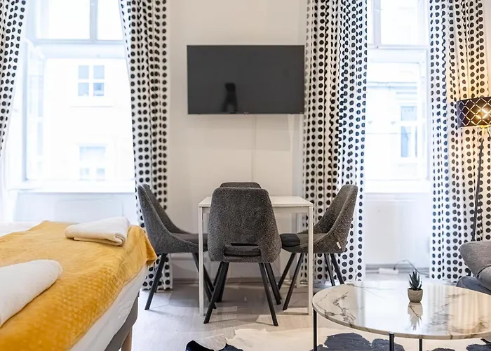 Comfy 1br In With Great Amenities Apartment *